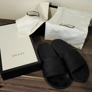 Gucci slides